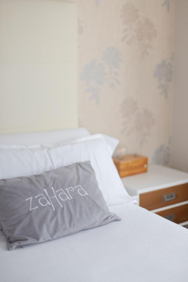 Hostal Zahara Ferrol Extérieur photo