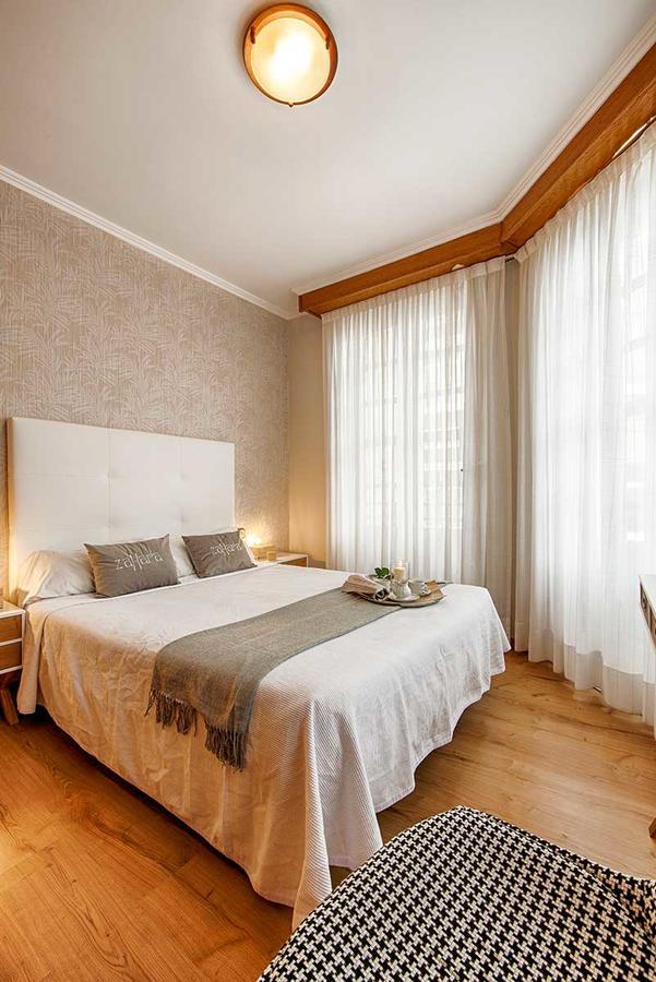 Hostal Zahara Ferrol Extérieur photo
