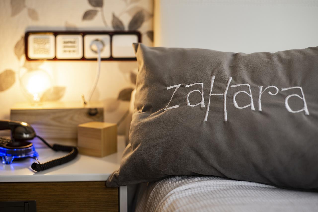 Hostal Zahara Ferrol Extérieur photo